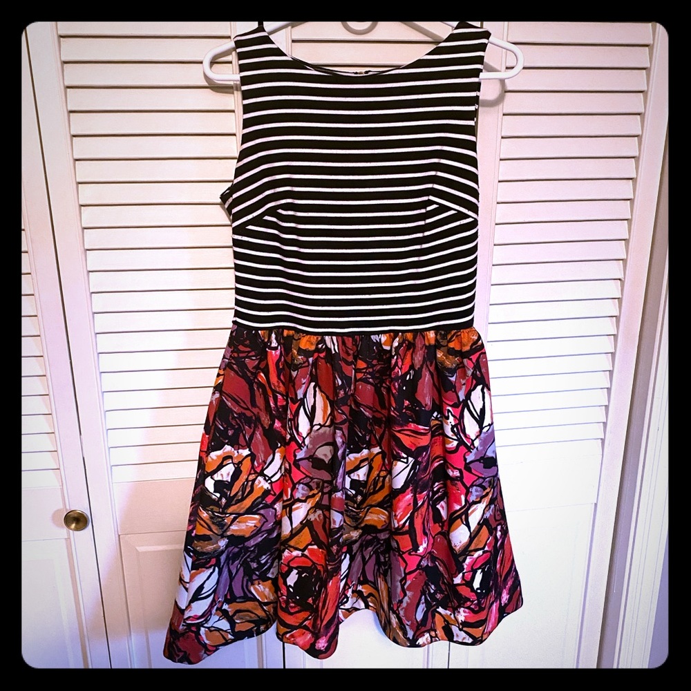 Taylor Dress Size 8